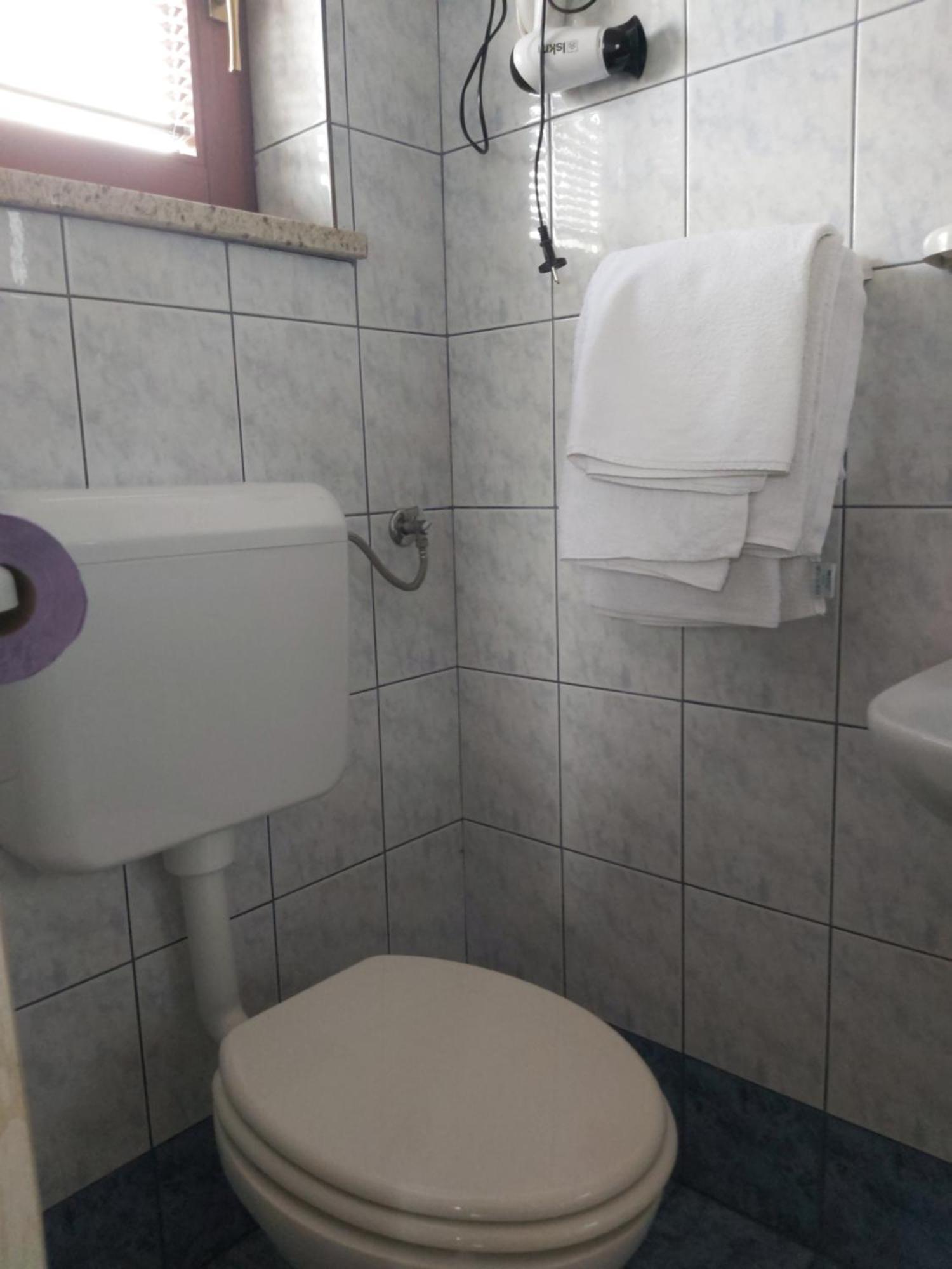 Rooms Zagon Postojna Εξωτερικό φωτογραφία