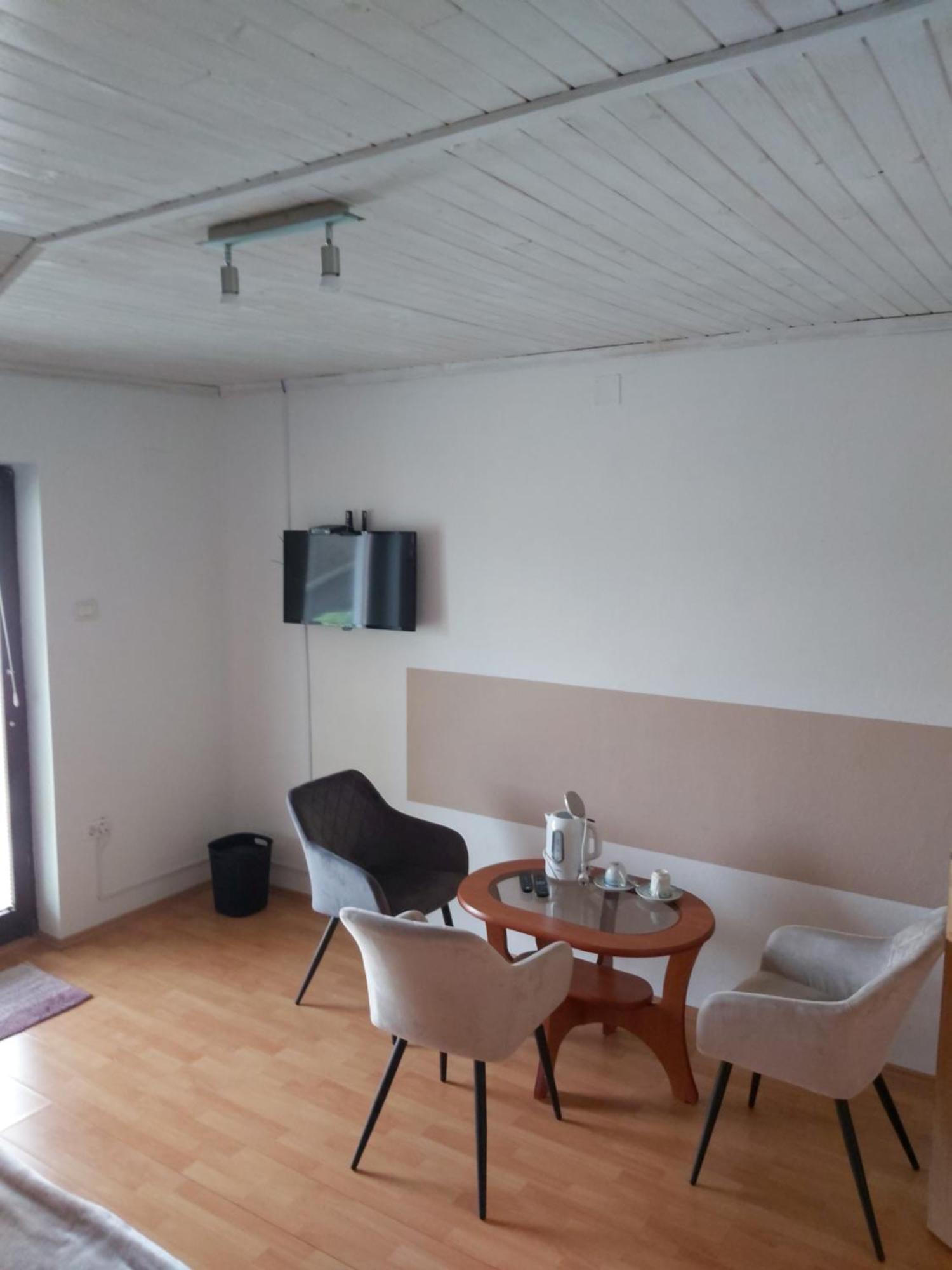 Rooms Zagon Postojna Εξωτερικό φωτογραφία